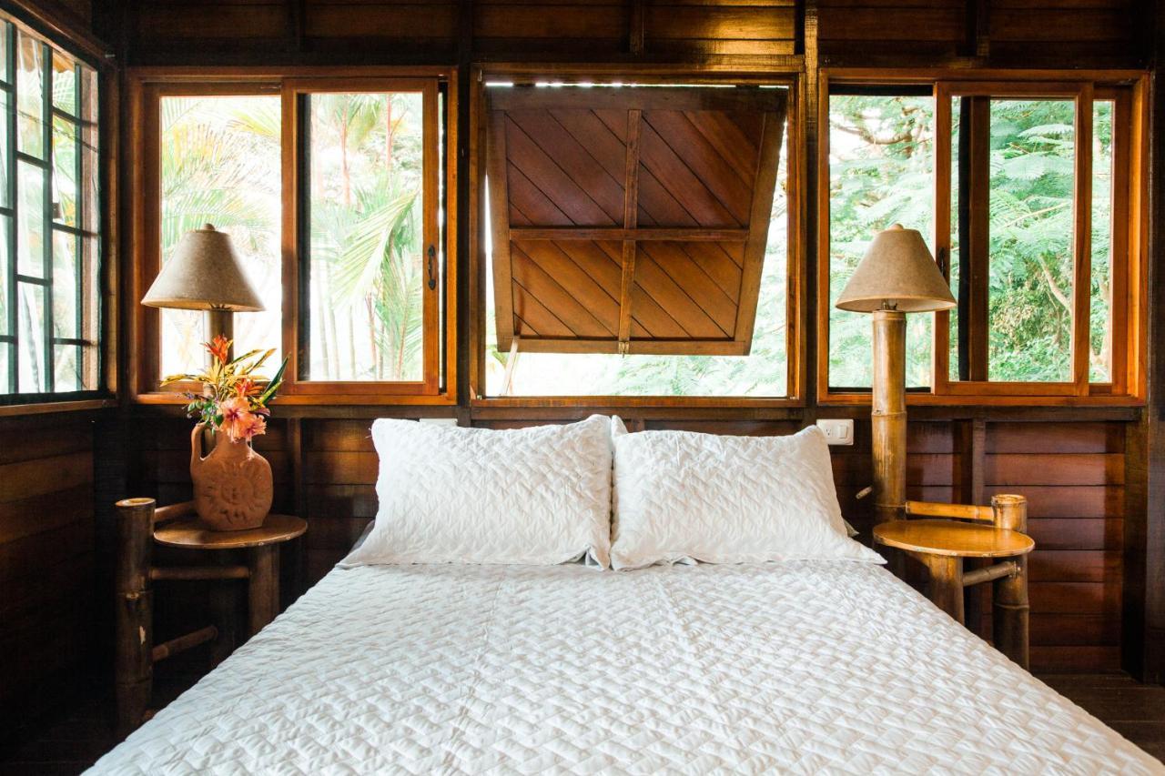 Pacific Edge Eco Lodge Доминикаль Экстерьер фото