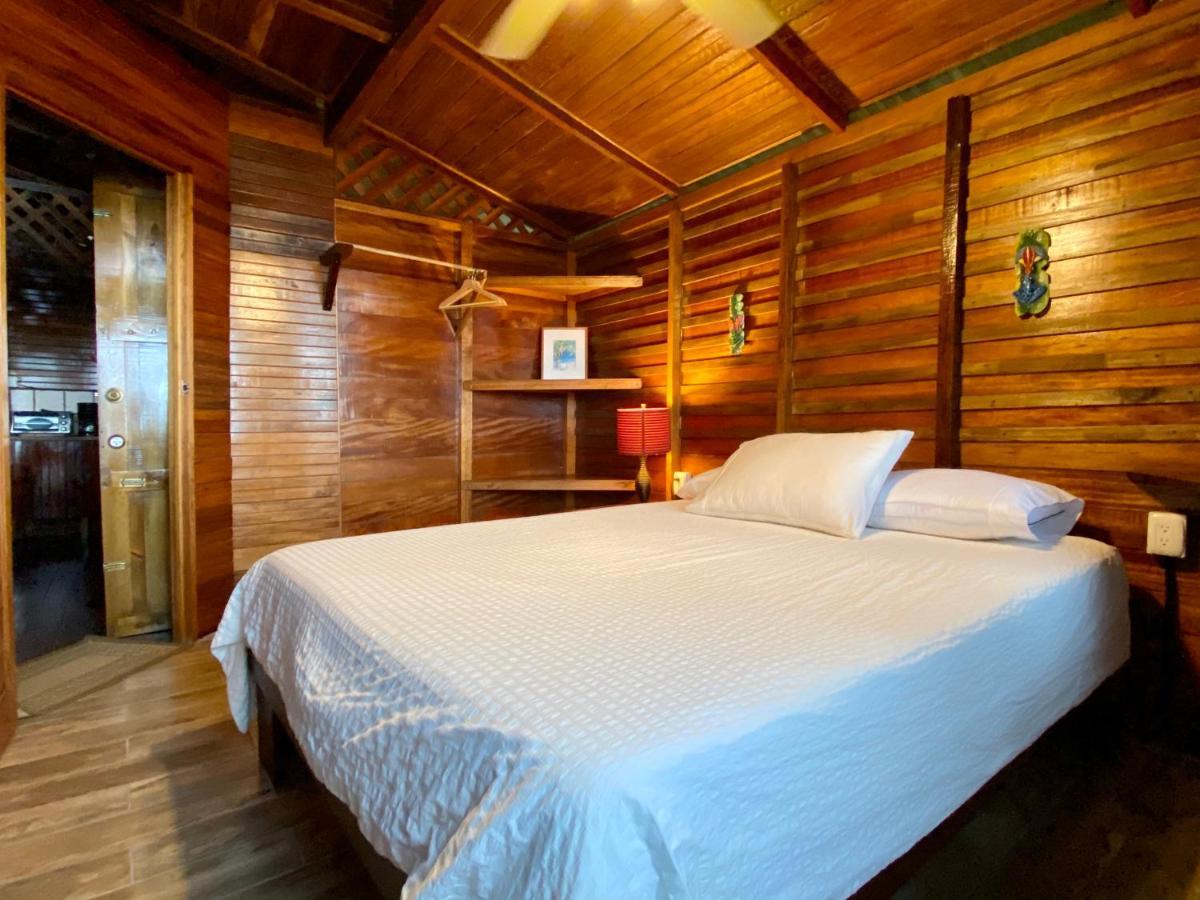 Pacific Edge Eco Lodge Доминикаль Экстерьер фото